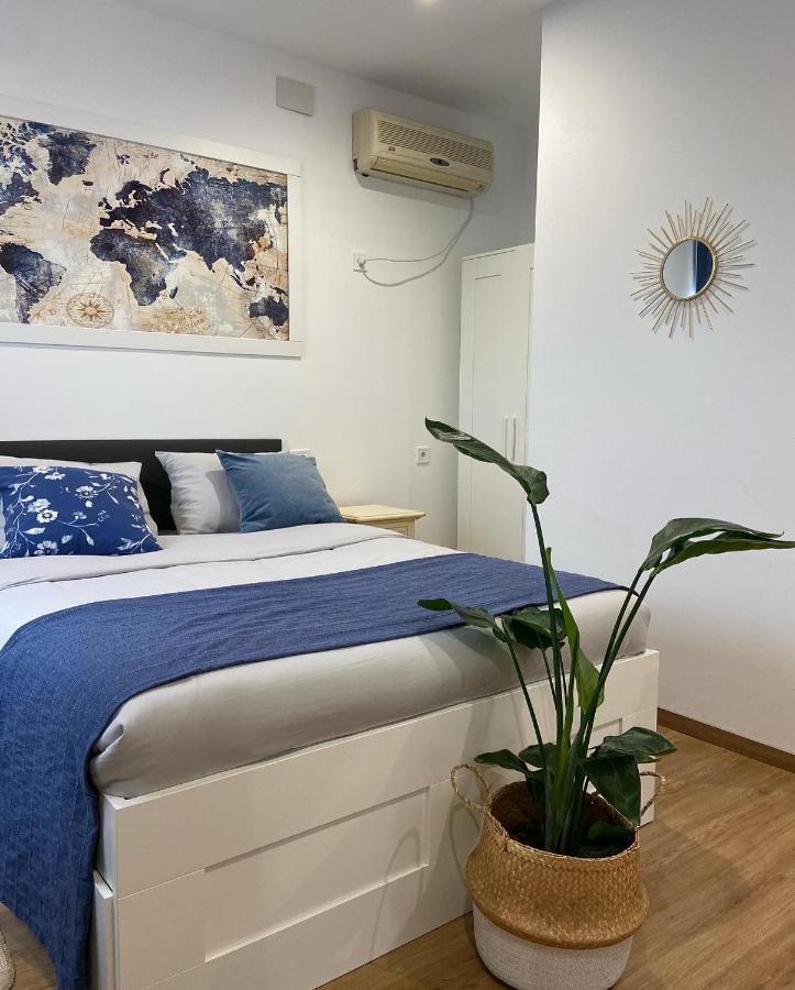 Hostal Orange Vibes Paterna Ngoại thất bức ảnh